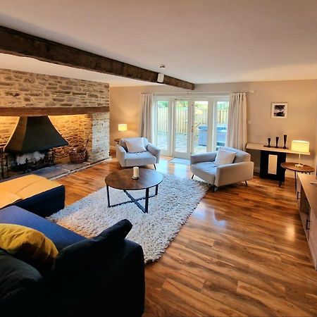 Colleton Cottage At Lovelady Shield- With Hot Tub 앨스턴 외부 사진